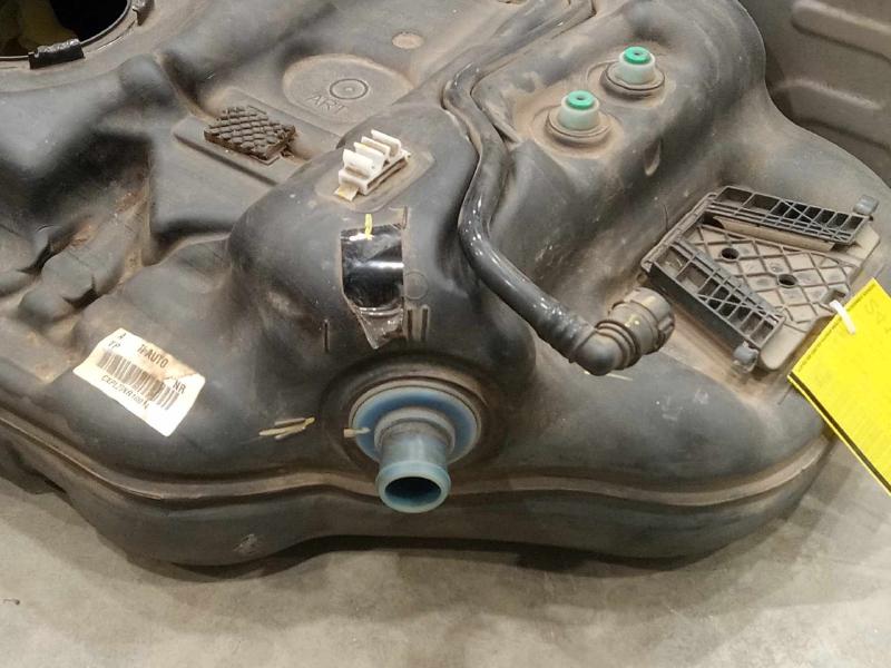 2018-2021 Kia Sedona Fuel Tank Assembly Gas Tank Genuine OEM 31150A9510