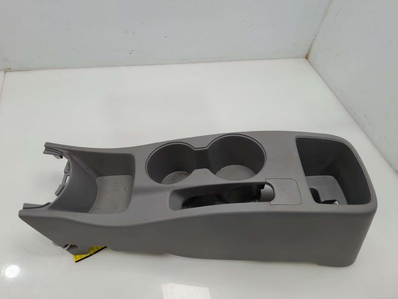 2016 Hyundai Accent Front Console