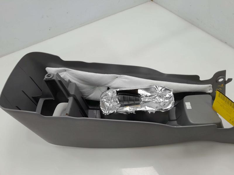 2016 Hyundai Accent Front Console