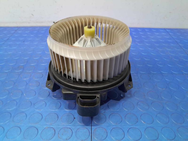 2015 Dodge Journey Blower Motor