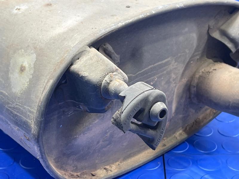 2007-2012 Lexus ES350 Rear Exhaust Muffler Right Passenger Side OEM 1743031520