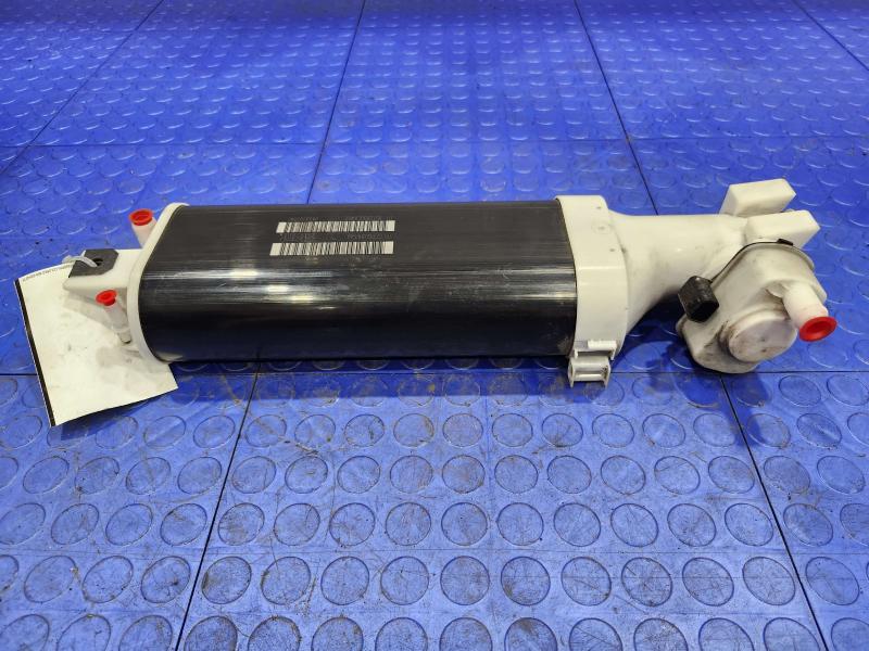 2013 Chrysler 300 Evaporator Canister