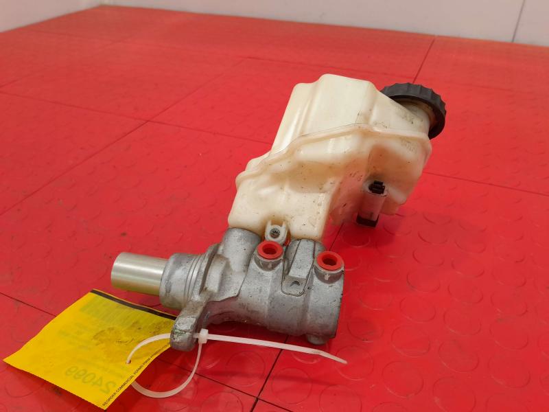 2015 Nissan Altima Master Cylinder