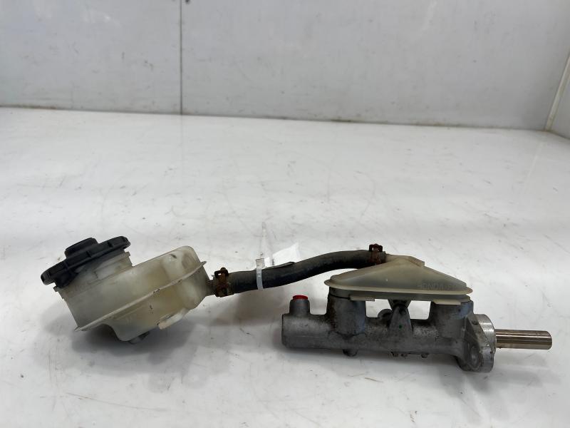 2006 - 2008 Honda Civic 1.8L Brake Master Cylinder Assembly OEM 46100SNAA01