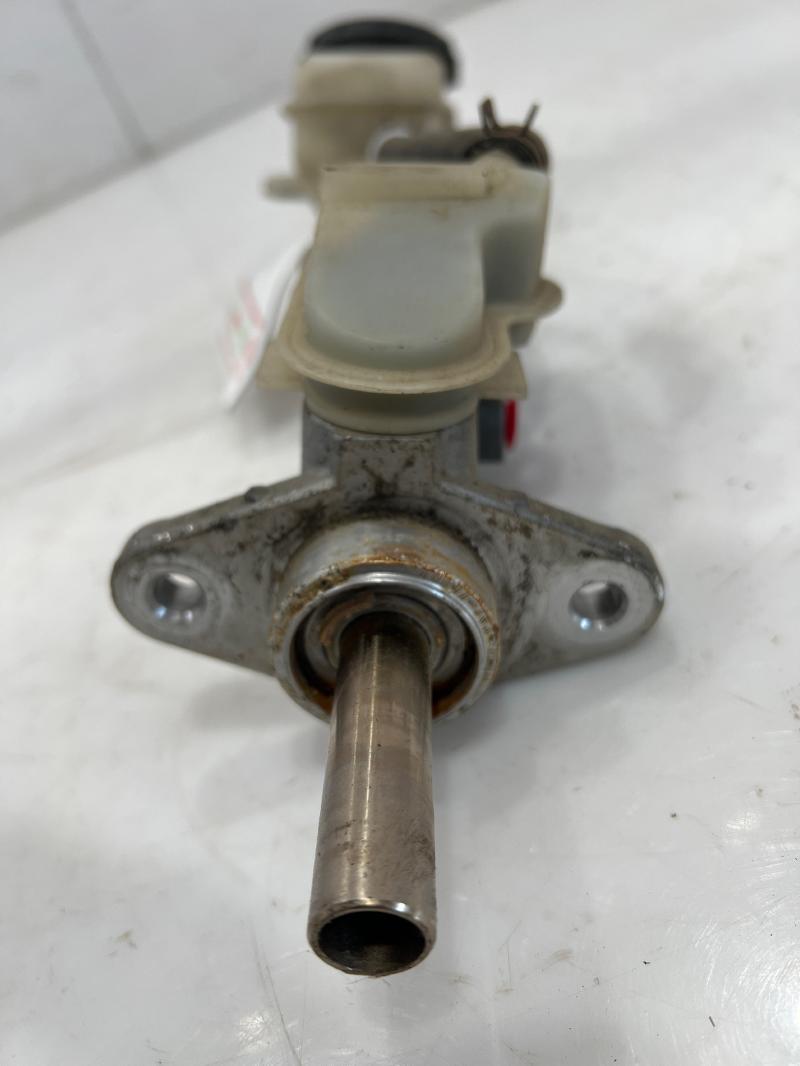 2006 - 2008 Honda Civic 1.8L Brake Master Cylinder Assembly OEM 46100SNAA01