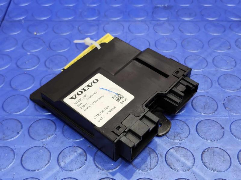 2017-2018 Volvo S90 Tailgate Control Module Genuine OEM Part 31682760