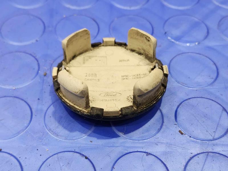 2016 Lincoln MKX Center Cap