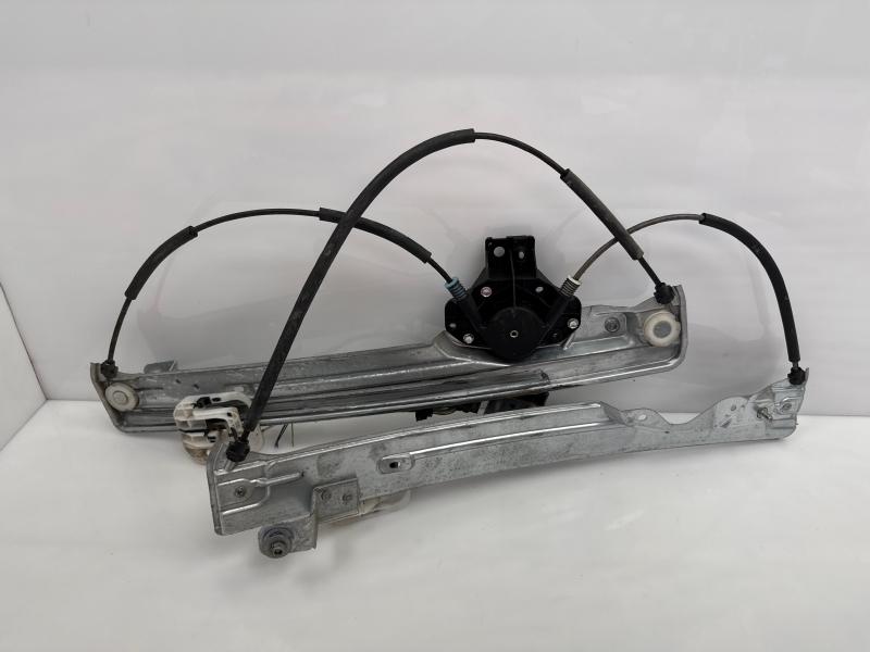 2014 Ford Escape Front Door Regulator