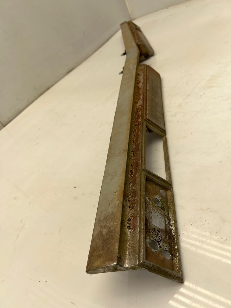 1976 Oldsmobile Cutlass Tail Finish Panel