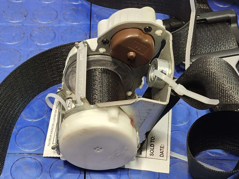2014 Dodge Journey Rear Seat Belt