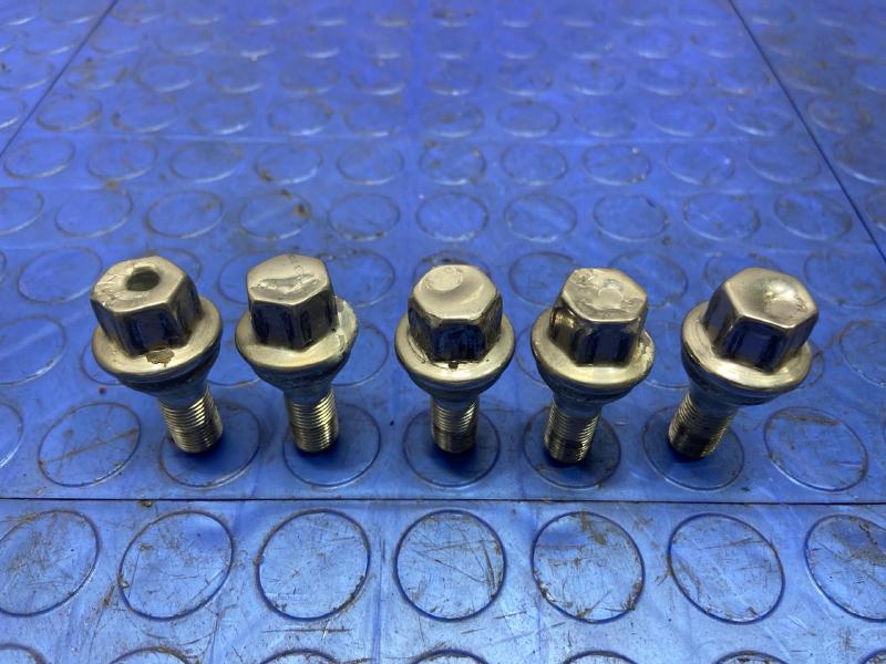2015-2023 Jeep Renegade Wheel Lug Bolts 5 Pcs Genuine OEM Part 68296586AA