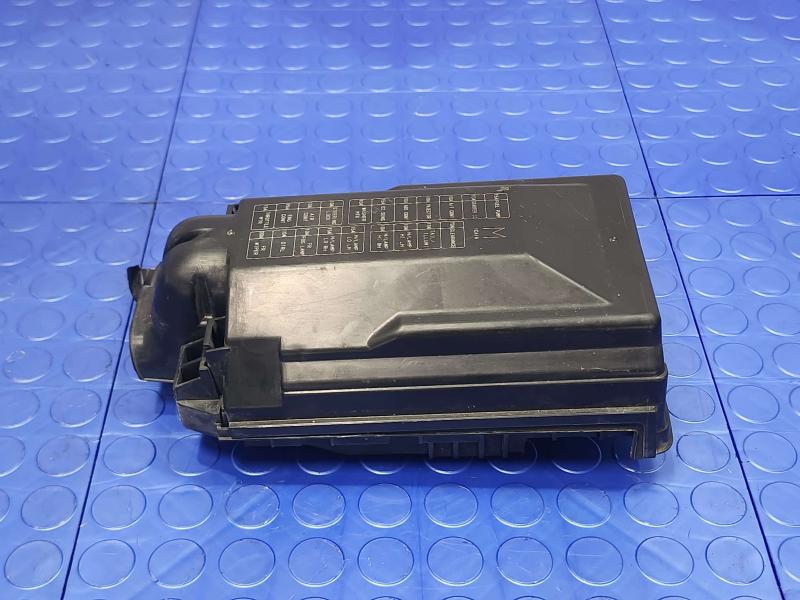 2013 Infiniti FX35 Engine Fuse Box