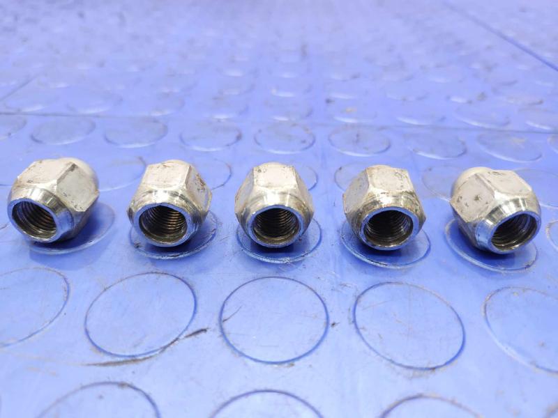 2015 Subaru Legacy Lug Nuts