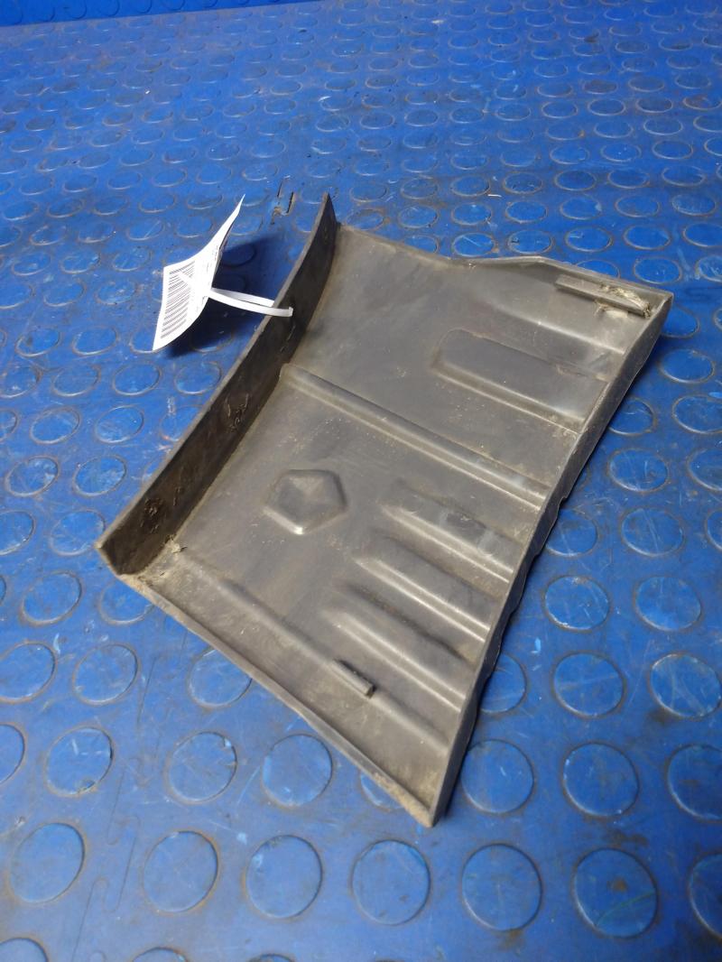 1993 - 1996 Jeep Grand Cherokee Laredo Fender Cladding RH Passenger Side OEM 5CF40LS5