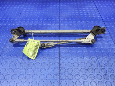 2016-2020 Kia Sorento Windshield Wiper Linkage Transmission OEM 98120C5000