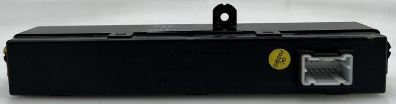 2011 - 2013 Kia Sorento Digital Clock OEM 94510-1U000