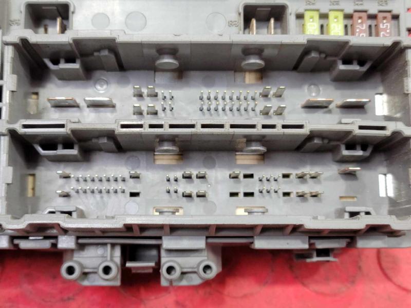 2016 Acura MDX Cabin Fuse Box