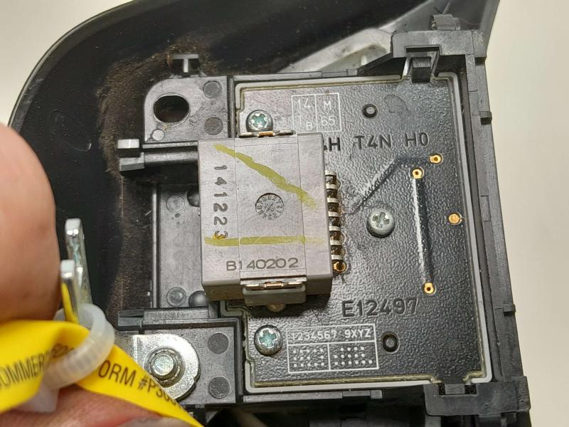 2016-2021 Honda HR-V Steering Wheel Bluetooth Switch OEM 35875-T5A-J01