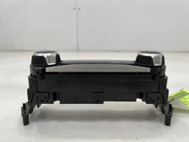 2020 - 2022 Nissan Versa Automatic Temperature Climate Controls OEM 27500-5RA5A