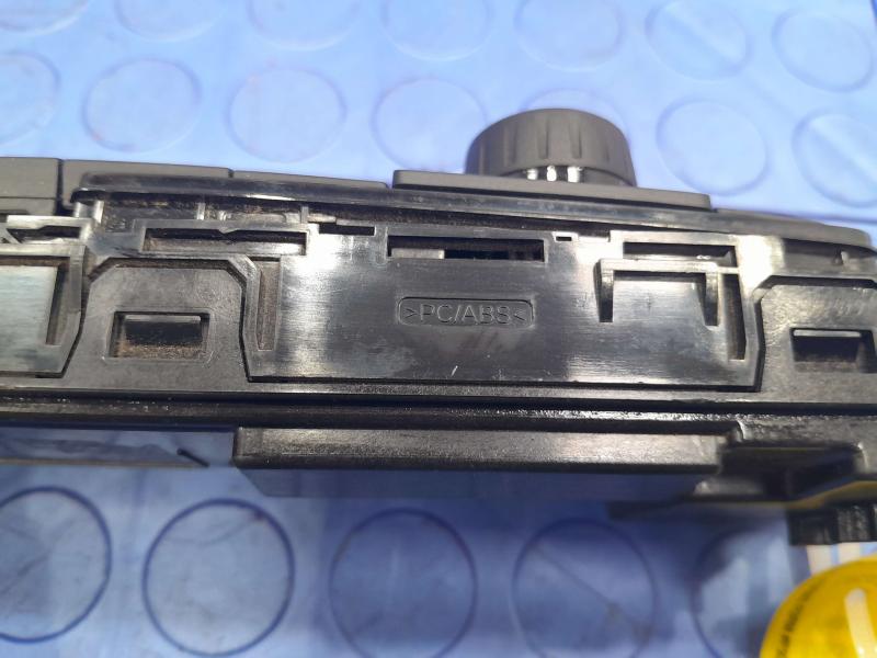 2015 BMW 328i Heater A/C Control