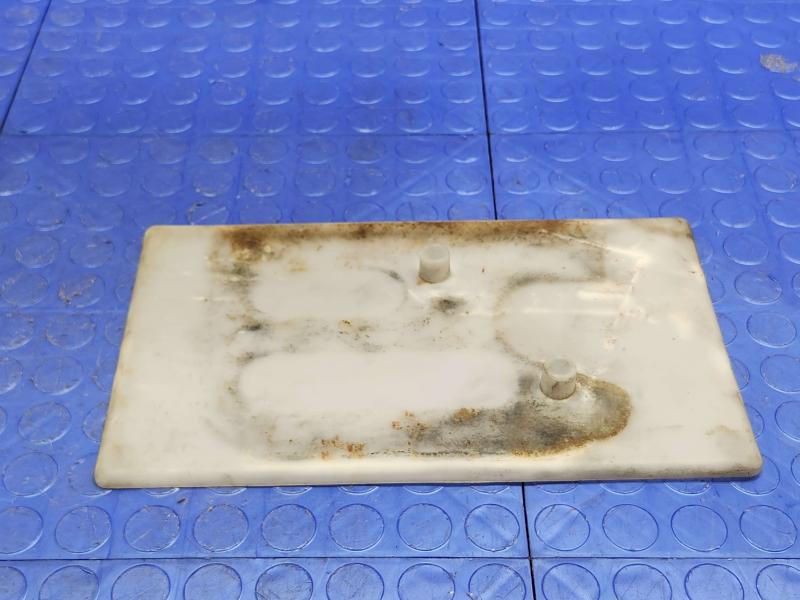 2003 Toyota 4Runner Battery Tray