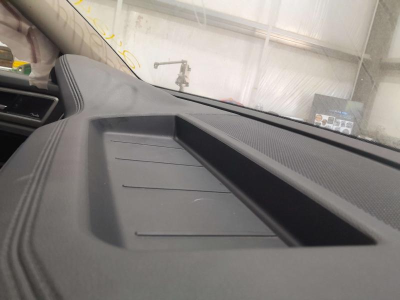 2018-2019 Volkswagen Atlas Dashboard Panel Dash Pad Black Leather OEM 3CN857003JJDB