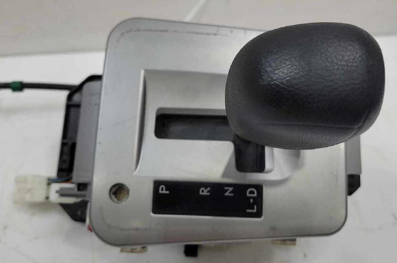 2014 - 2018 Subaru Forester Automatic CVT Shifter Assembly OEM 35111FJ000