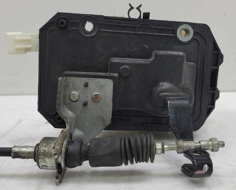 2014 - 2018 Subaru Forester Automatic CVT Shifter Assembly OEM 35111FJ000