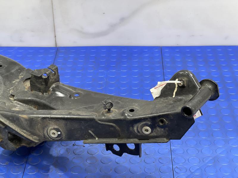 2016 MINI Cooper Crossmember/Cradle/Undercarria