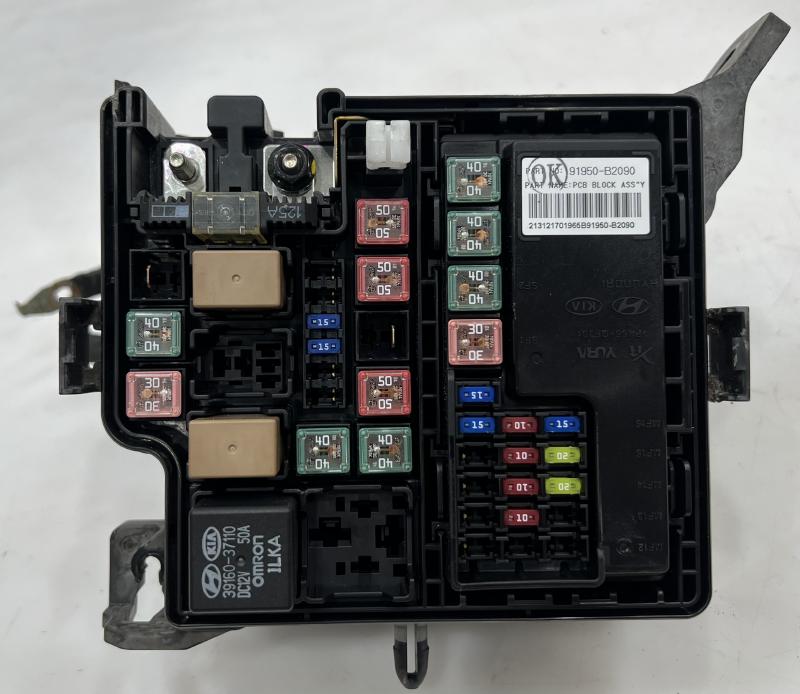 2014 Kia Soul 1.6L Engine Bay Fuse Box Relay Box Junction Block Assembly OEM 91419B2500