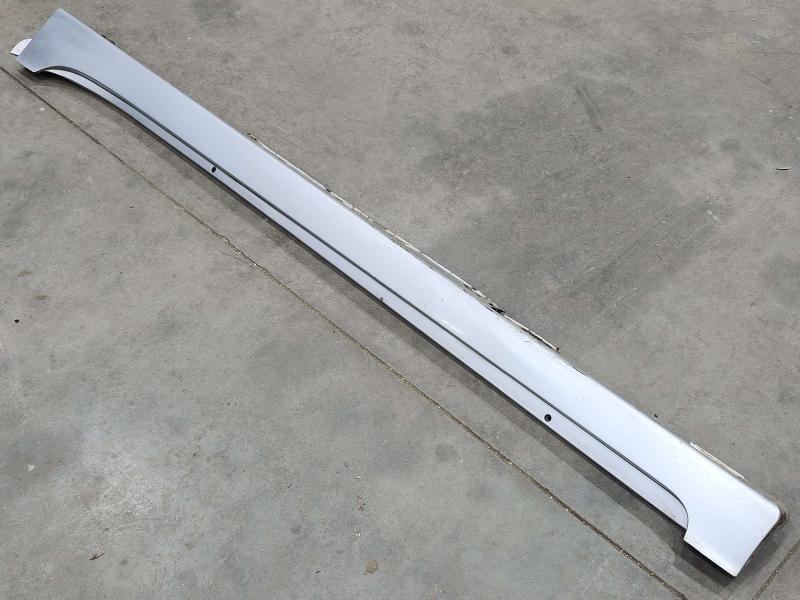 2013 Toyota Prius Rocker Moulding
