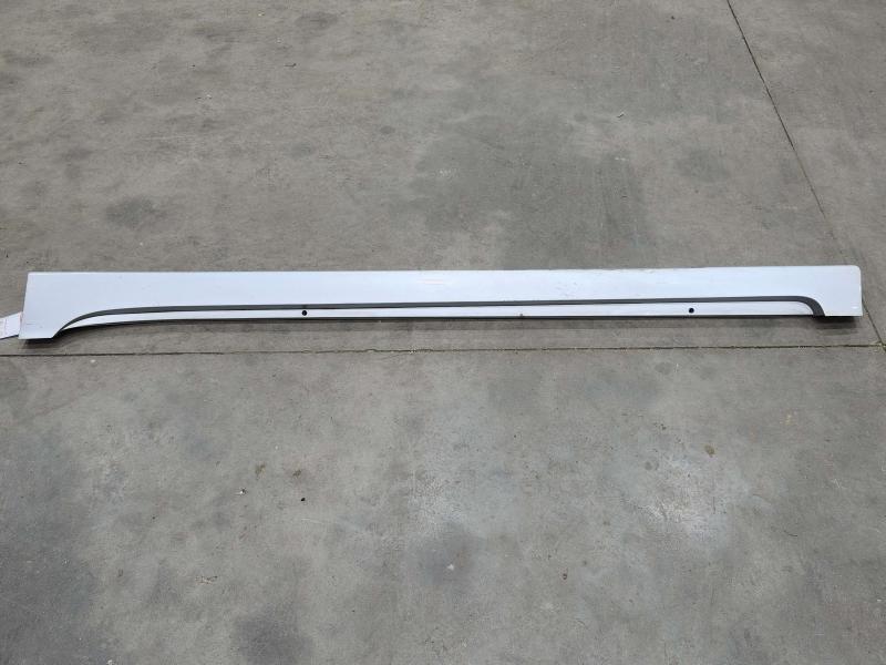 2013 Toyota Prius Rocker Moulding