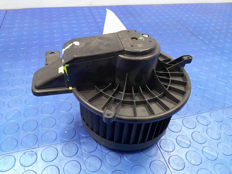 2015 Dodge Charger Blower Motor