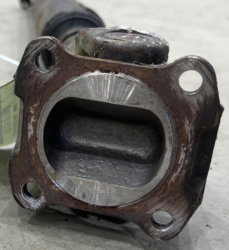 2001 Isuzu Trooper Rear Drive Shaft