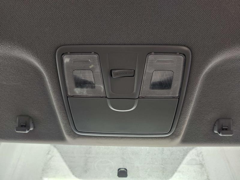 2013 Hyundai Accent Front Console