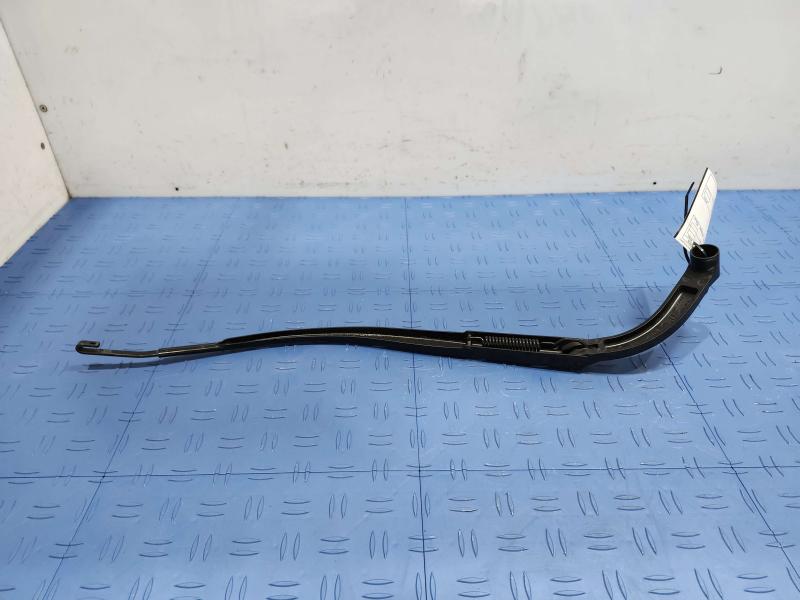 2014 Infiniti QX60 Wiper Arm