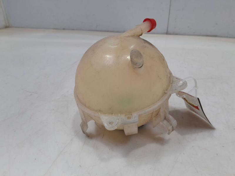 2008 Volkswagen Golf GTI Coolant Recovery Bottle