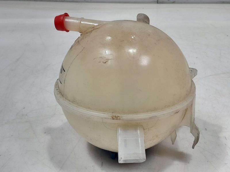 2008 Volkswagen Golf GTI Coolant Recovery Bottle