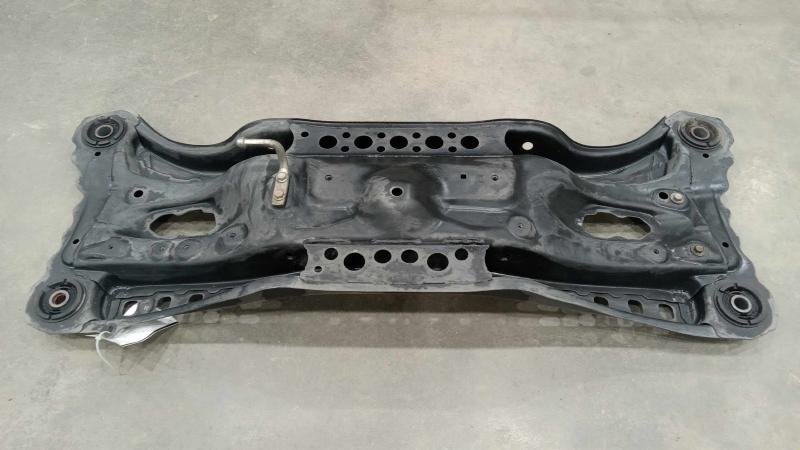 2015 Lexus ES 350 Crossmember/Cradle/Undercarria
