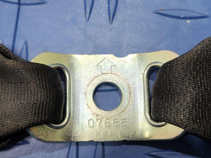 2013 Toyota Yaris Rear Seat Belt