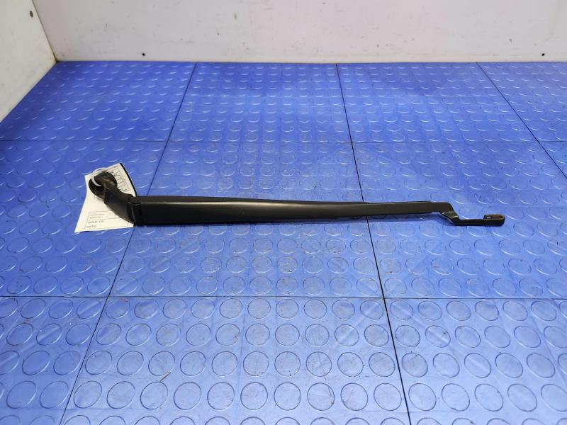 2013 Toyota Prius Wiper Arm