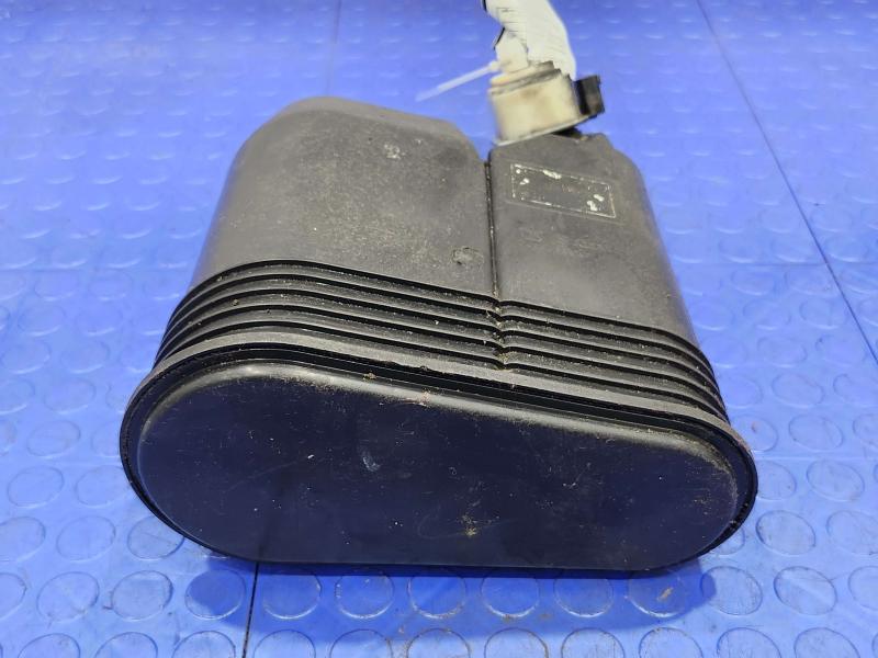 2012 Jeep Grand Cherokee Evaporator Canister