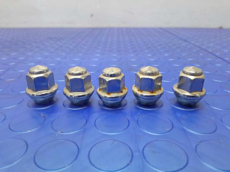 2017 Lincoln MKC Lug Nuts