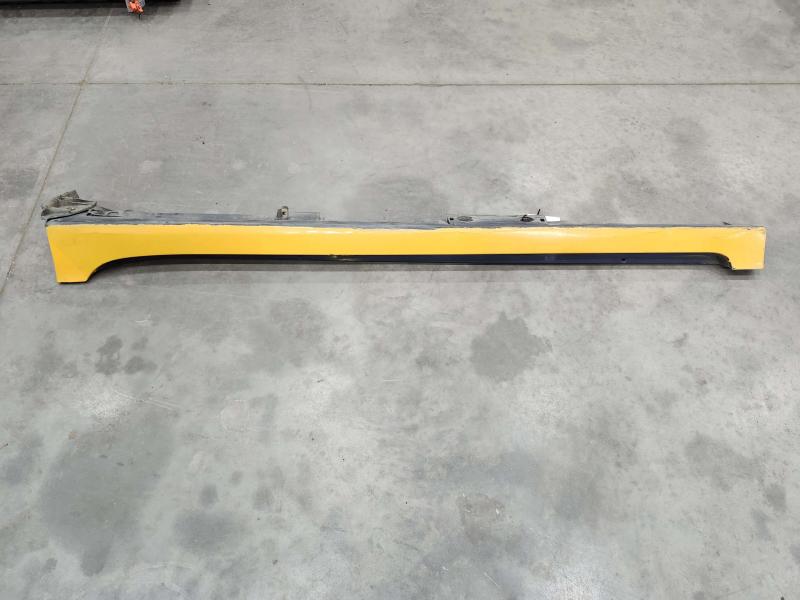 2010 Toyota Prius Rocker Moulding