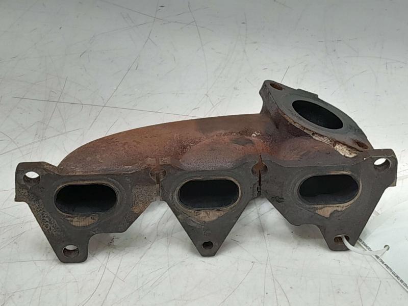 2010 Chevrolet Camaro Exhaust Manifold