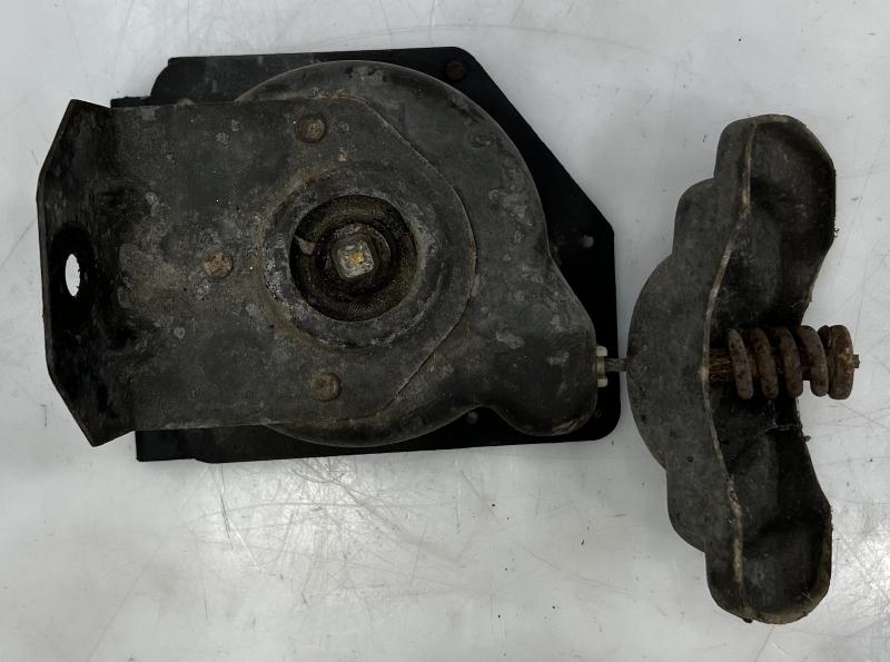 2002 GMC Sierra 1500 Spare Tire Hoist