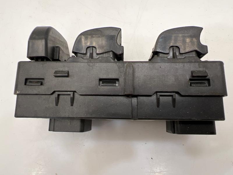 2009 Ford Escape Door Switch Front