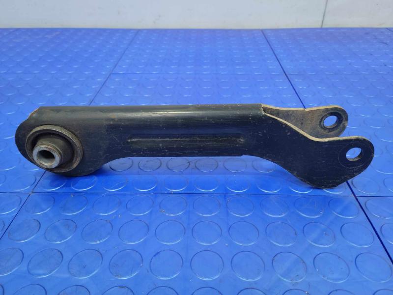2014 Jeep Cherokee Lower Control Arm Rr