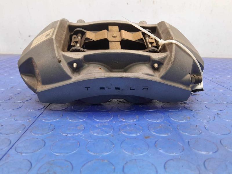 2021 Tesla Model 3 Caliper