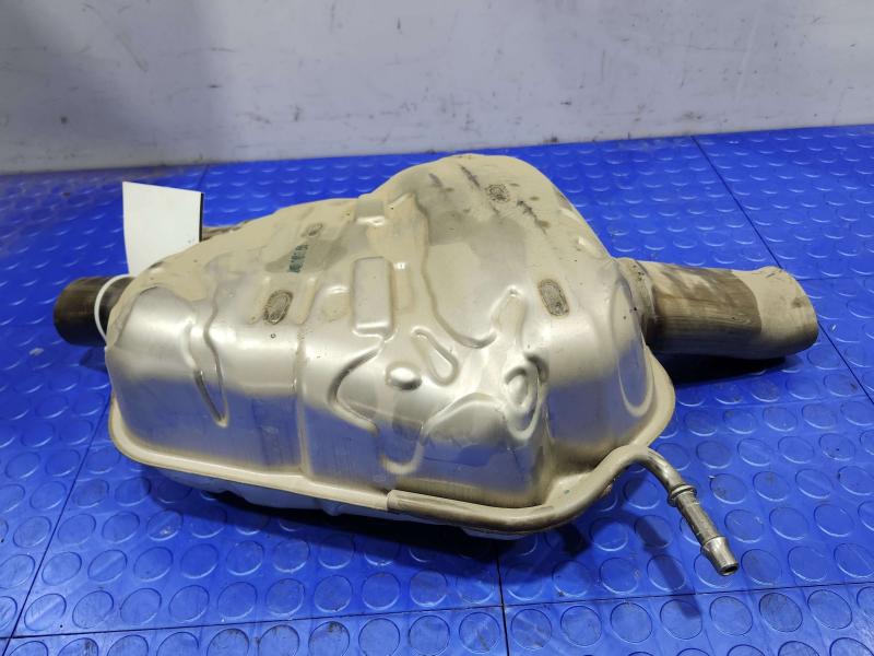 2017-2019 Audi Q7 3.0L Center Intermediate Exhaust Muffler OEM 4M0253181AN